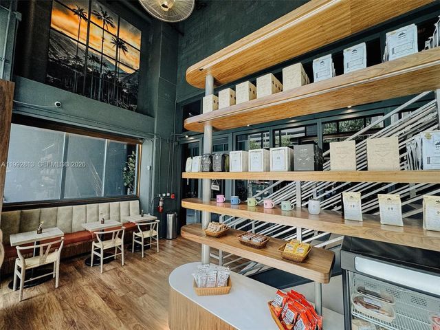 229 SW 9th St 202, Miami, FL 33130