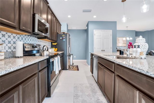 3034 SUNSCAPE TERRACE, Groveland, FL 34736