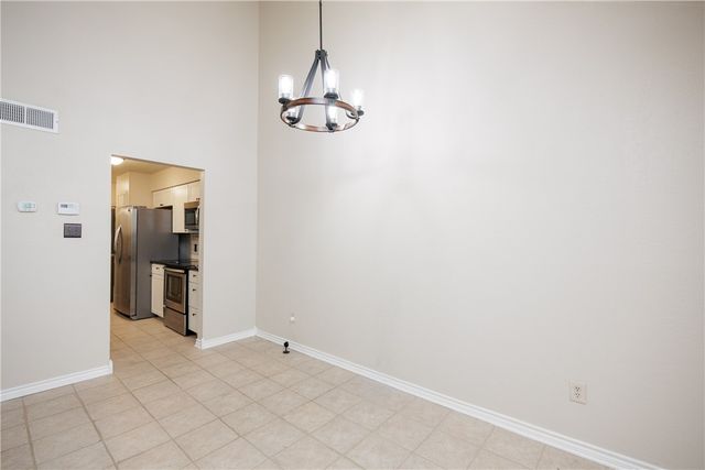 7252 The Mansions Dr D-2, Corpus Christi, TX 78414