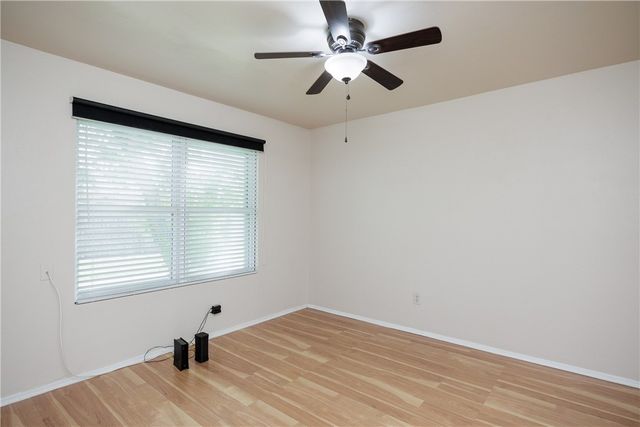 7252 The Mansions Dr D-2, Corpus Christi, TX 78414