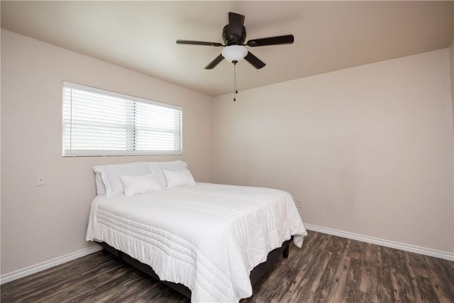 7252 The Mansions Dr D-2, Corpus Christi, TX 78414
