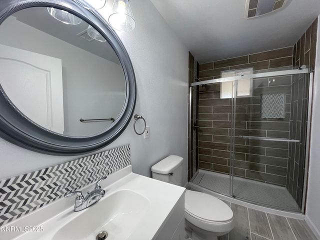 370 Connelly St, Hawthorne, NV 89415