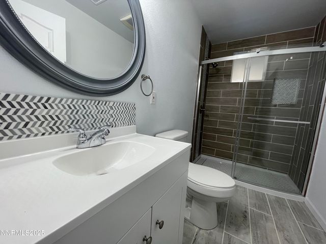 370 Connelly St, Hawthorne, NV 89415