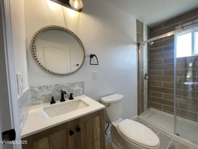 370 Connelly St, Hawthorne, NV 89415