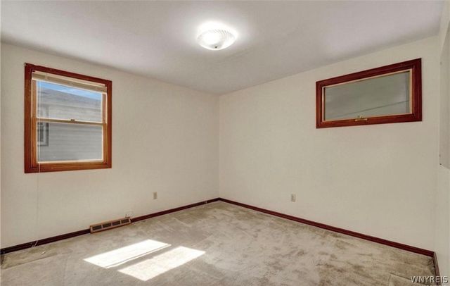 1 Emsworth Avenue, Tonawanda, NY 14223