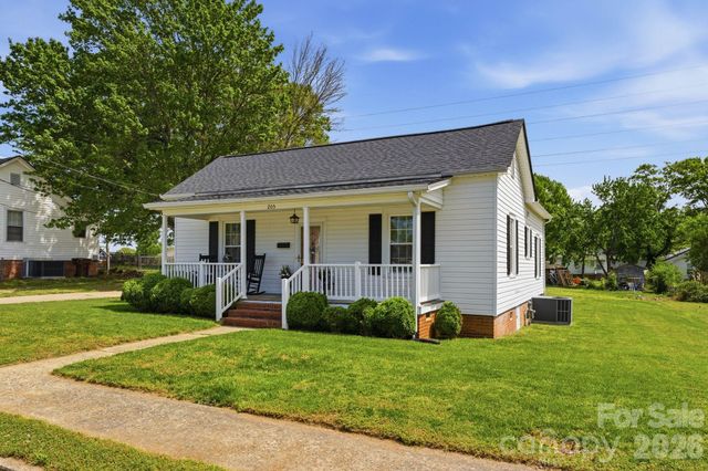 205 S Rose Avenue, Kannapolis, NC 28083