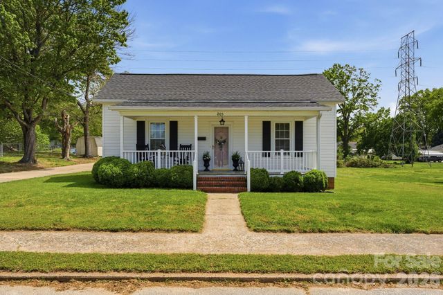 205 S Rose Avenue, Kannapolis, NC 28083