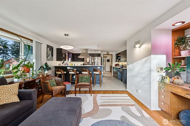 1209 S 10th Street, Mount Vernon, WA 98274