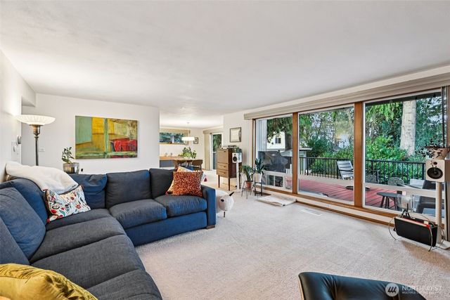 1209 S 10th Street, Mount Vernon, WA 98274