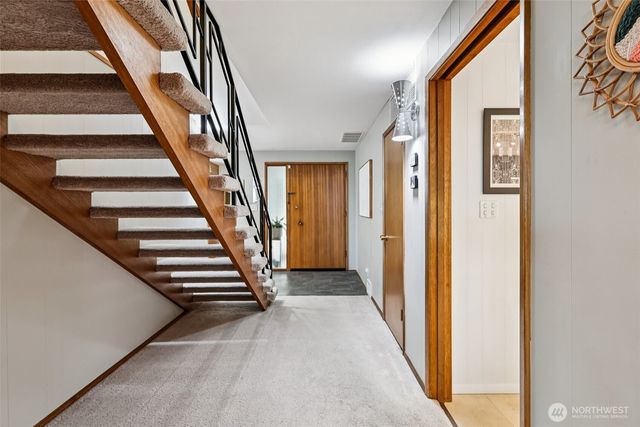 1209 S 10th Street, Mount Vernon, WA 98274