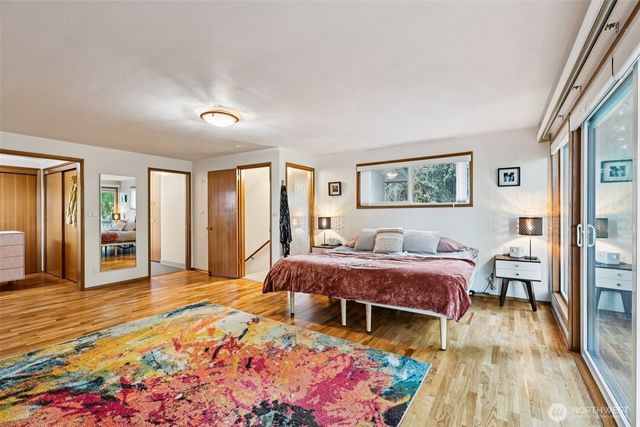 1209 S 10th Street, Mount Vernon, WA 98274