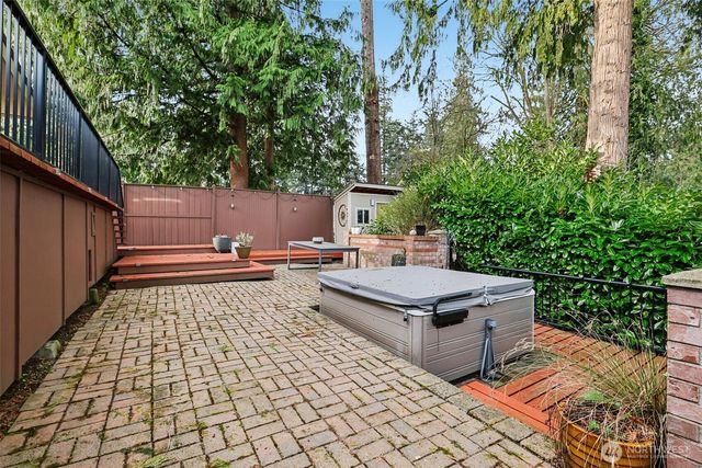 1209 S 10th Street, Mount Vernon, WA 98274