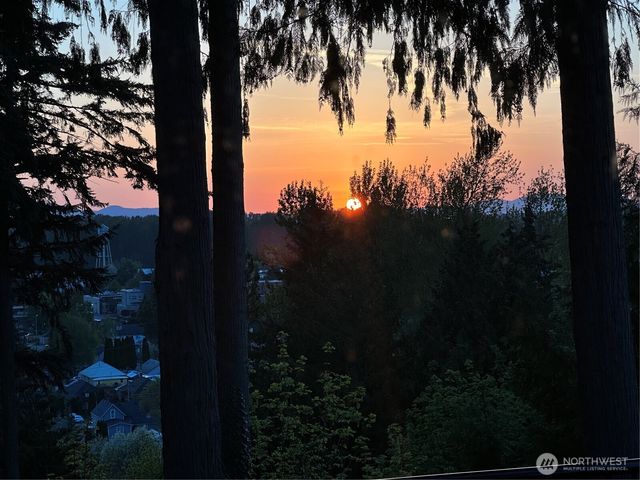 1209 S 10th Street, Mount Vernon, WA 98274