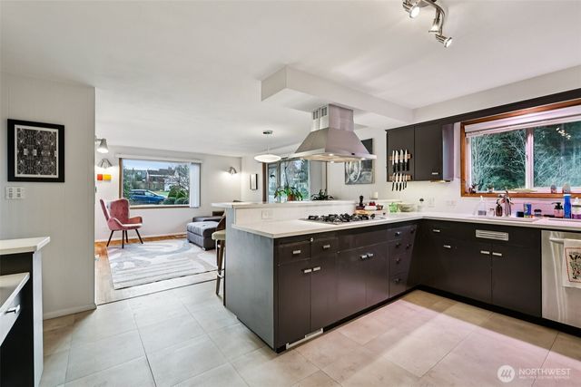 1209 S 10th Street, Mount Vernon, WA 98274