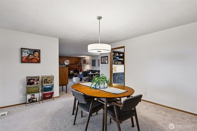 1209 S 10th Street, Mount Vernon, WA 98274