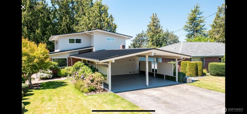 1209 S 10th Street, Mount Vernon, WA 98274