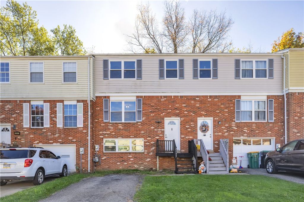 3155 Camberly Drive, Hampton, PA 15044
