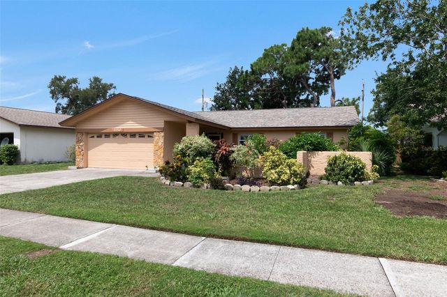 1150 BROOK DRIVE W, Dunedin, FL 34698