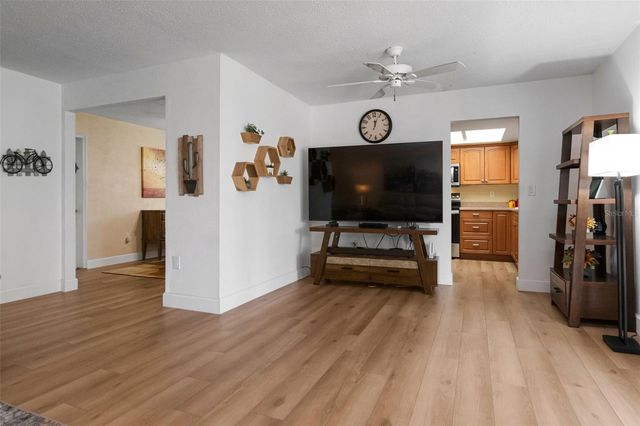 1150 BROOK DRIVE W, Dunedin, FL 34698