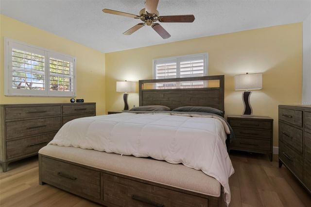 1150 BROOK DRIVE W, Dunedin, FL 34698