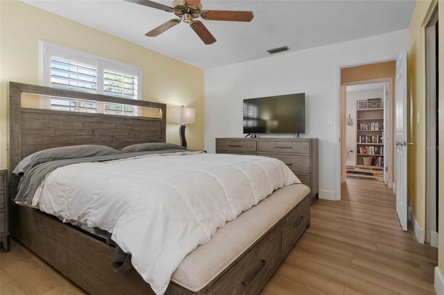 1150 BROOK DRIVE W, Dunedin, FL 34698