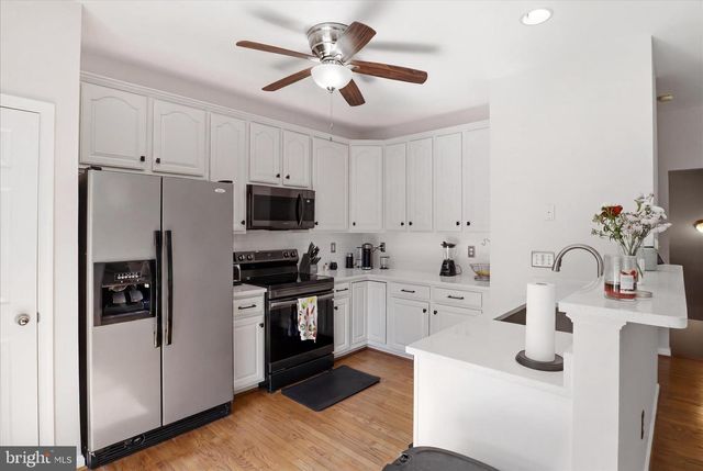 8812 FENIMORE PL, Bristow, VA 20136