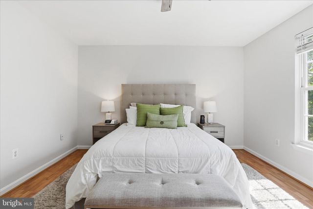8812 FENIMORE PL, Bristow, VA 20136