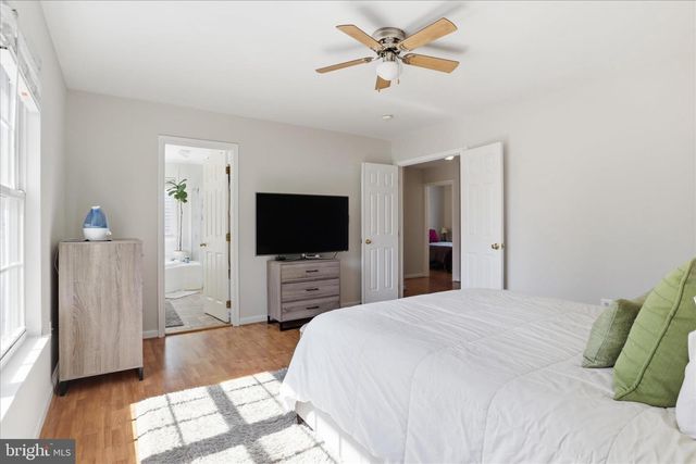 8812 FENIMORE PL, Bristow, VA 20136