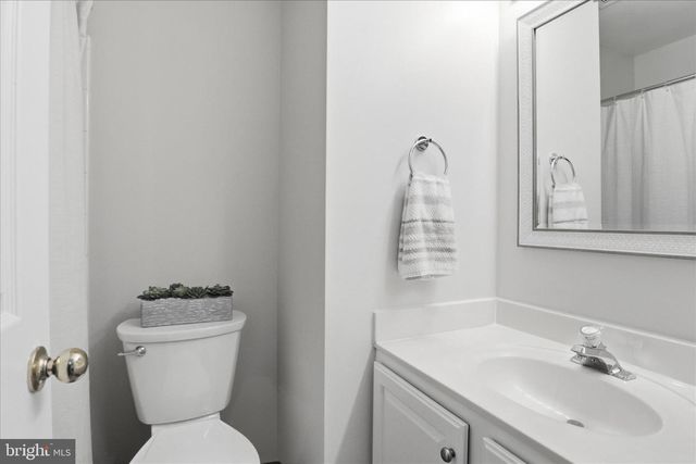 8812 FENIMORE PL, Bristow, VA 20136