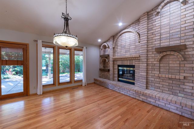 1840 Candleridge Dr, Twin Falls, ID 83301