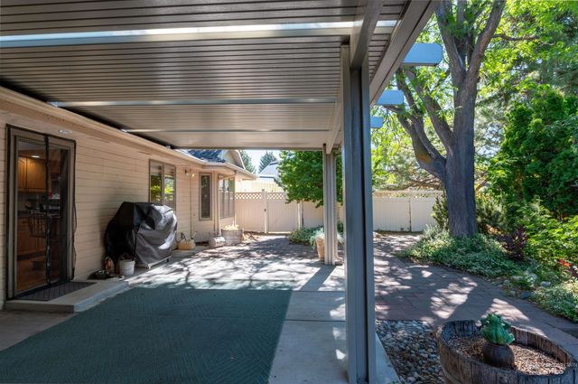 1840 Candleridge Dr, Twin Falls, ID 83301