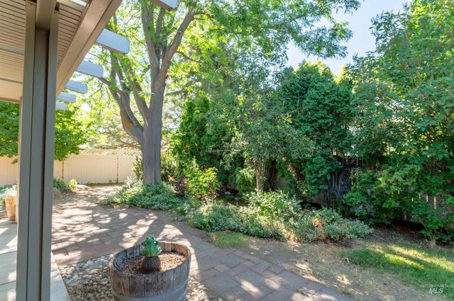 1840 Candleridge Dr, Twin Falls, ID 83301