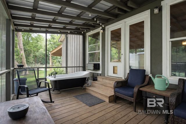 19655 County Road 9, Silverhill, AL 36576