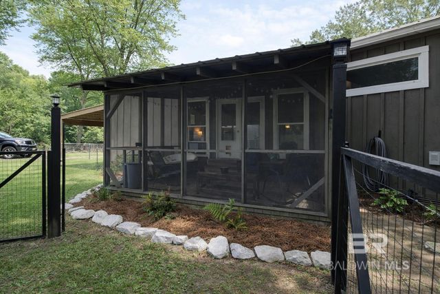 19655 County Road 9, Silverhill, AL 36576