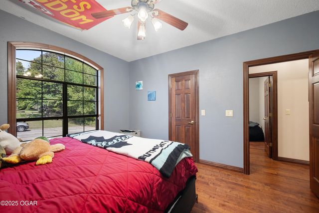 1806 Mountain Ash Drive, Joplin, MO 64801