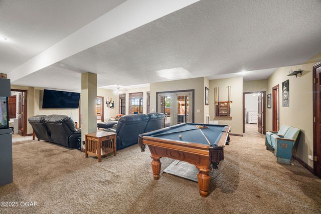 1806 Mountain Ash Drive, Joplin, MO 64801