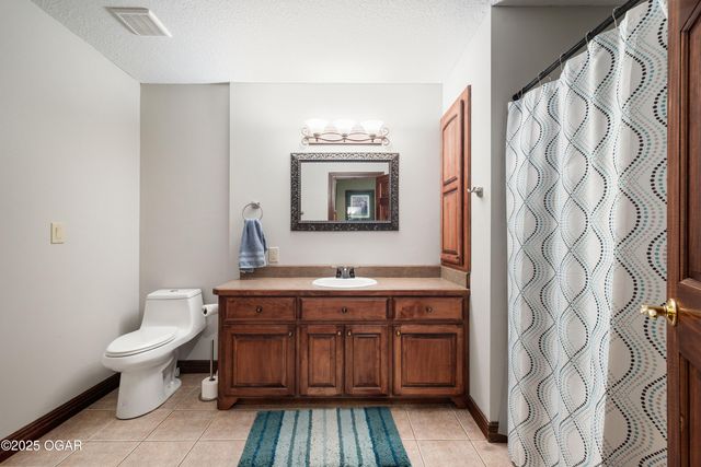 1806 Mountain Ash Drive, Joplin, MO 64801