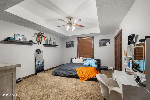 1806 Mountain Ash Drive, Joplin, MO 64801