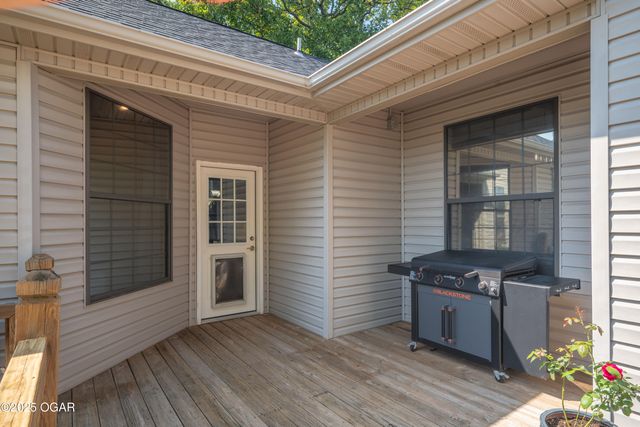 1806 Mountain Ash Drive, Joplin, MO 64801