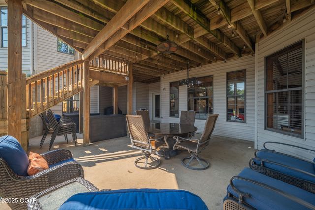 1806 Mountain Ash Drive, Joplin, MO 64801