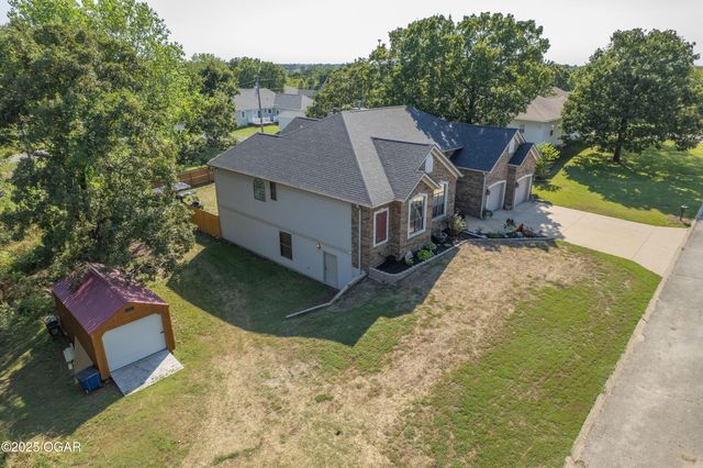 1806 Mountain Ash Drive, Joplin, MO 64801
