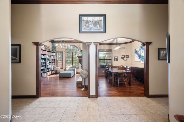 1806 Mountain Ash Drive, Joplin, MO 64801