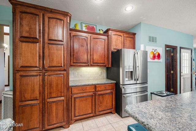 1806 Mountain Ash Drive, Joplin, MO 64801