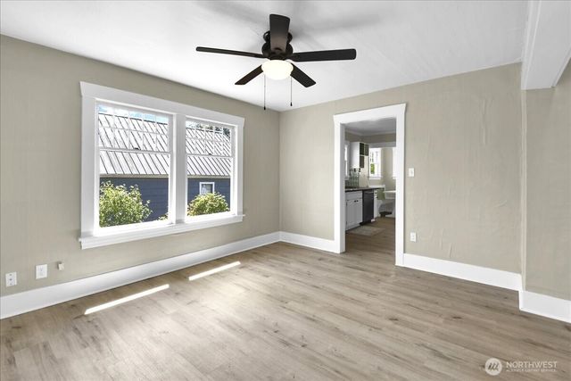 2502 Harrison Avenue, Everett, WA 98201