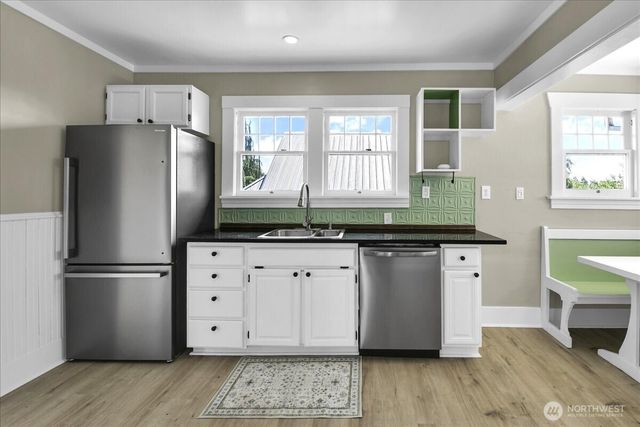 2502 Harrison Avenue, Everett, WA 98201