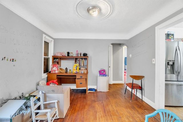 16634 Cruse Street, Detroit, MI 48235