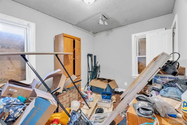 16634 Cruse Street, Detroit, MI 48235