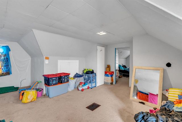 16634 Cruse Street, Detroit, MI 48235