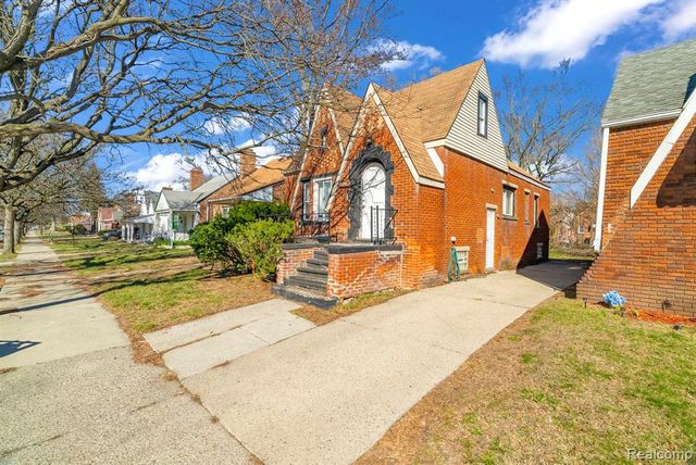 16634 Cruse Street, Detroit, MI 48235