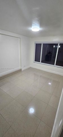 6641 Freedom St, Hollywood, FL 33024